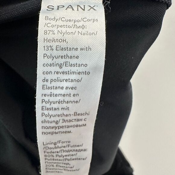 Spanx Faux Leather Black Legging 2437 Shapewear Size Medium - Picture 11 of 12